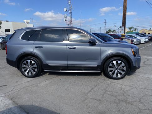 Used 2020 Kia Telluride S FWD image 10