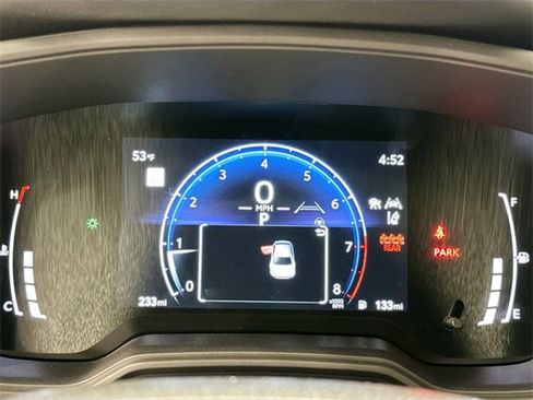 New 2025 Toyota Corolla SE image 10