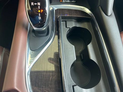 Used 2019 Buick Enclave Avenir w/ Avenir Technology Package FWD image 22