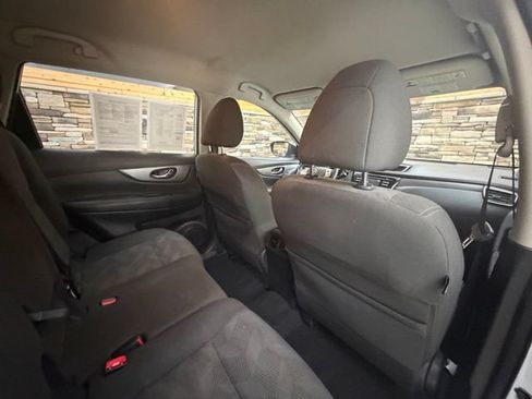 Used 2016 Nissan Rogue S AWD/4WD image 31