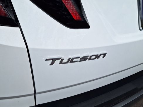 Used 2023 Hyundai Tucson Limited AWD/4WD image 30