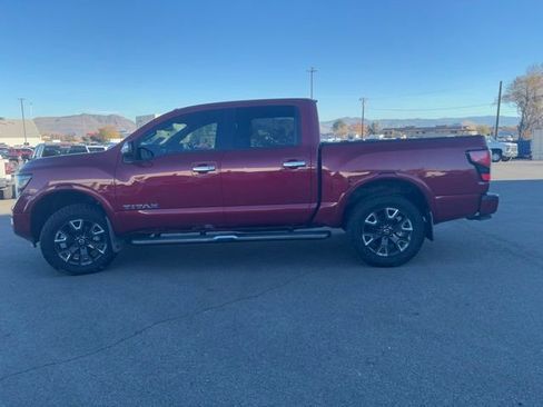 Used 2021 Nissan Titan Platinum Reserve w/ Moonroof Package image 10