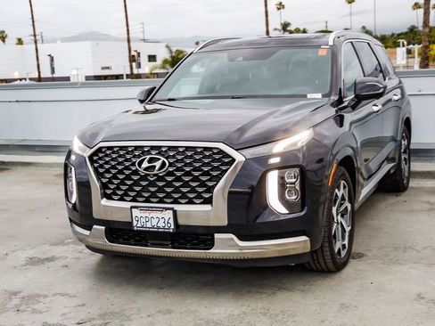 Used 2022 Hyundai Palisade Calligraphy w/ Cargo Package FWD image 4