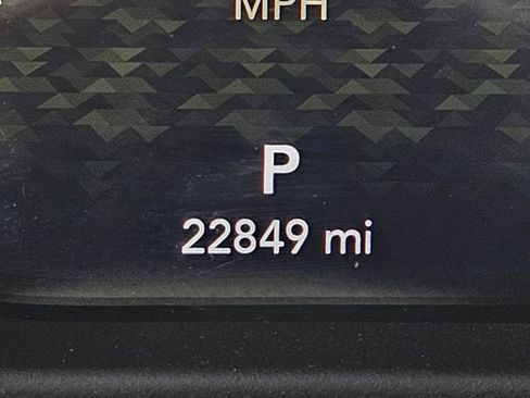 Used 2023 Jeep Gladiator Sport AWD/4WD image 25