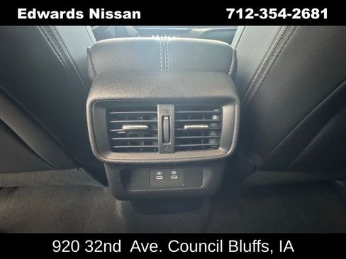 New 2025 Nissan Murano SL image 17