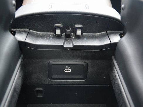 Certified 2025 Mercedes-Benz E 350 4MATIC Sedan image 27