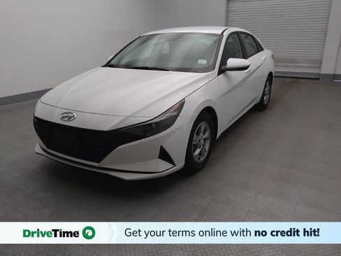 Used 2021 Hyundai Elantra SE image 1