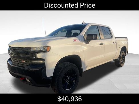 Used 2022 Chevrolet Silverado 1500 LT Trail Boss w/ Safety Package image 3