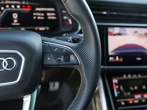 Used 2023 Audi SQ7 Premium Plus image 13