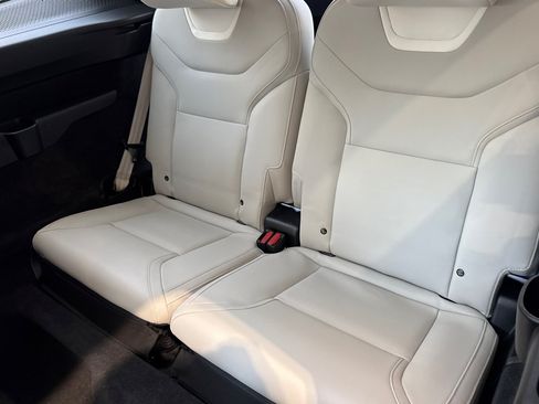Certified 2025 Volvo EX90 Ultra AWD/4WD image 17