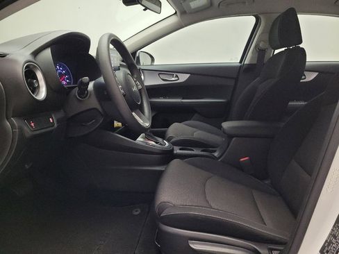 Used 2022 Kia Forte Sedan FWD image 17
