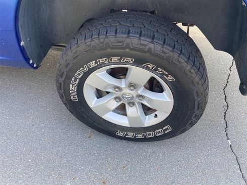 Used 2018 RAM 1500 Express RWD image 7