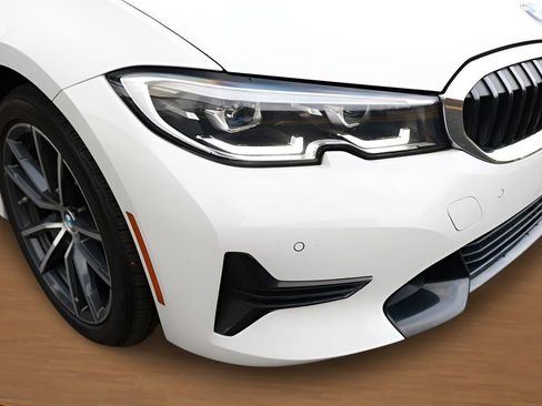 Used 2019 BMW 330i Sedan w/ Convenience Package RWD image 15