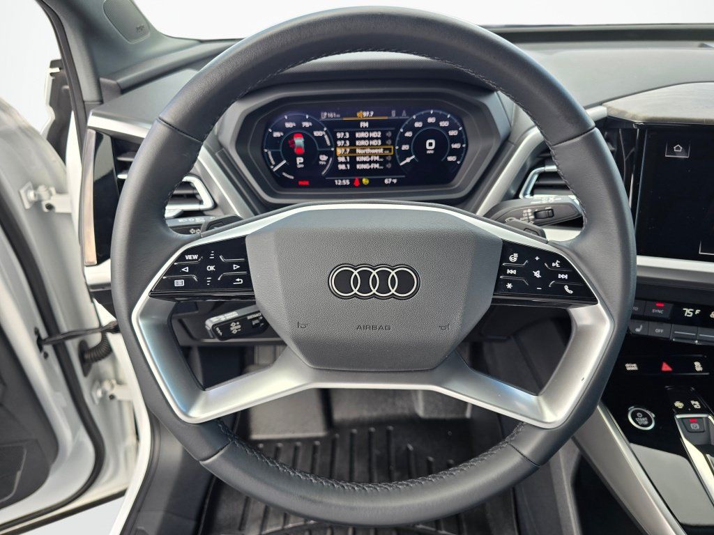 Used 2023 Audi Q4 e-tron Prestige AWD/4WD image 13