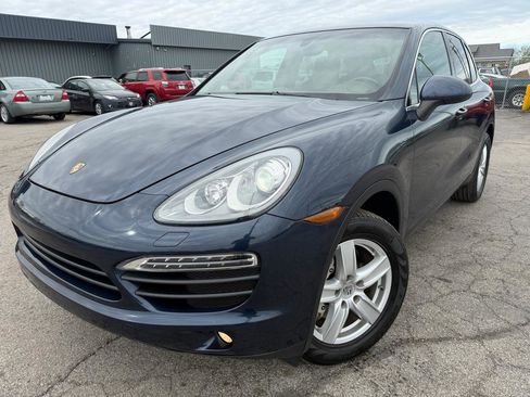 Used 2014 Porsche Cayenne S image 2