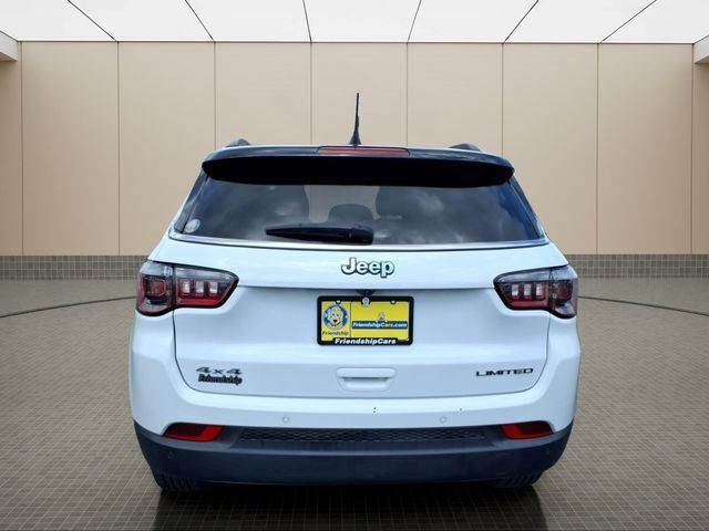 Used 2024 Jeep Compass Limited AWD/4WD image 10