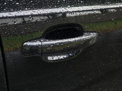 Used 2017 Audi Q3 2.0T Premium Plus w/ Premium Plus Package image 10