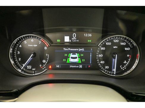 Certified 2021 Cadillac XT5 Premium Luxury image 36