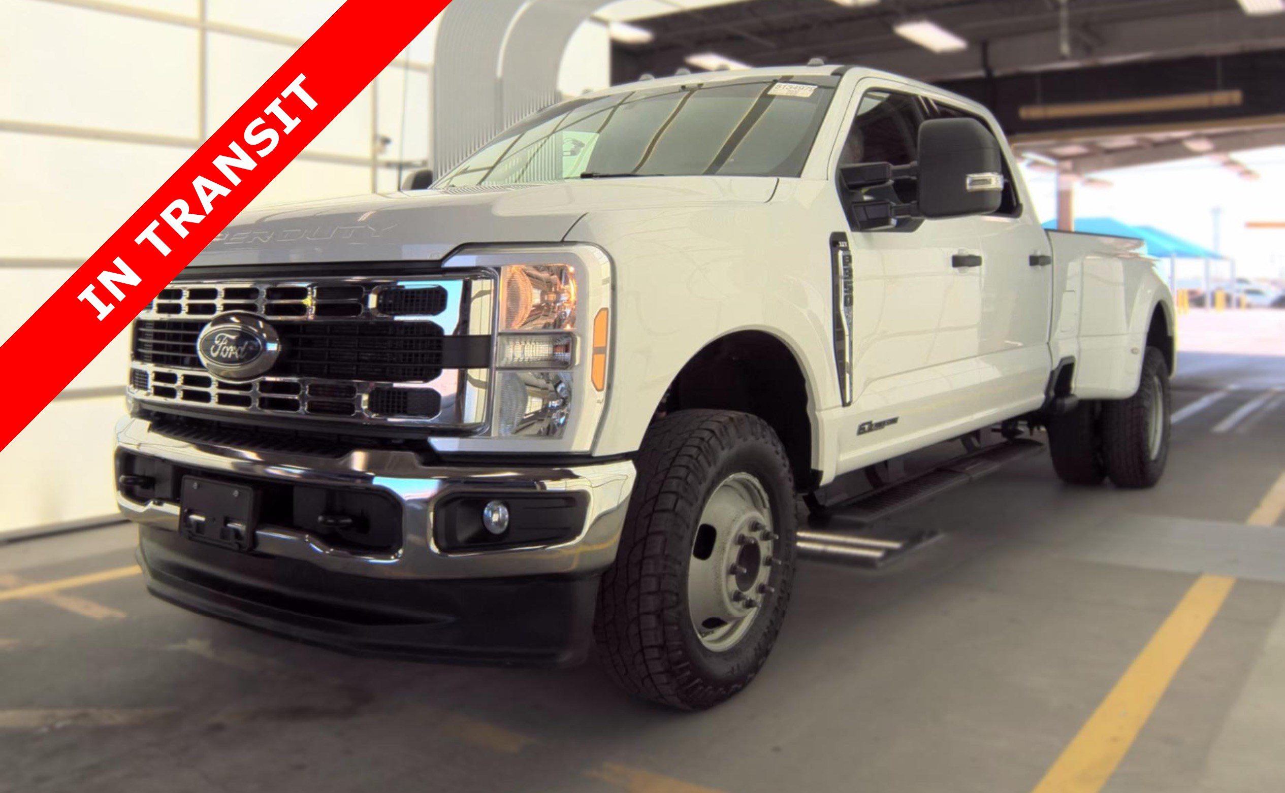 Used 2025 Ford F350 XLT w/ FX4 Off-Road Package AWD/4WD image 1