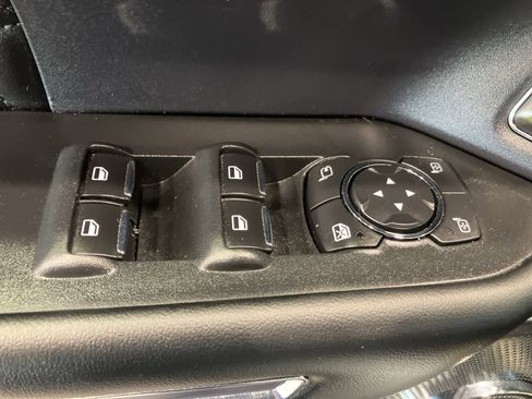 Used 2021 Ford Expedition Max Platinum image 17