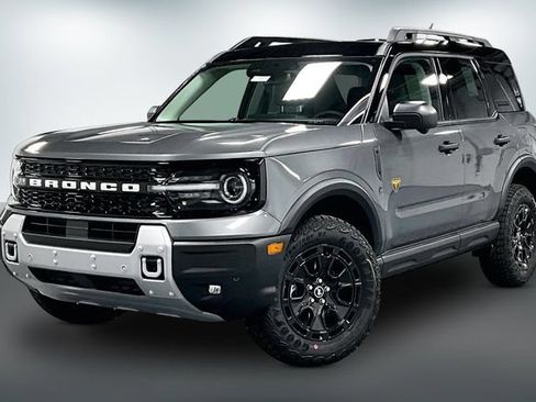 New 2026 Ford Bronco Sport Badlands w/ Sasquatch Badlands Package AWD/4WD image 2