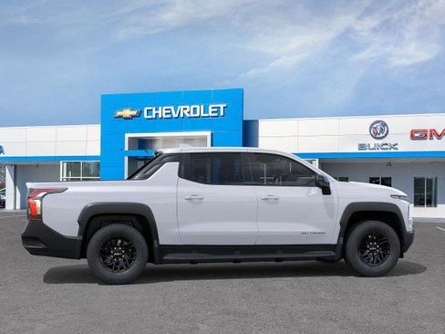 New 2026 Chevrolet Silverado EV LT image 30