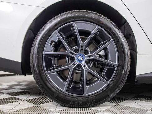 Used 2023 BMW i4 eDrive35 w/ Premium Package RWD image 40