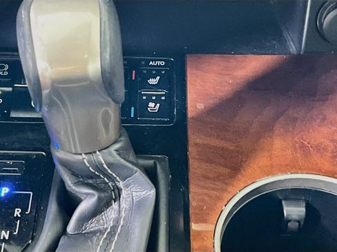 Used 2019 Lexus RX 350 AWD w/ Navigation Package image 19