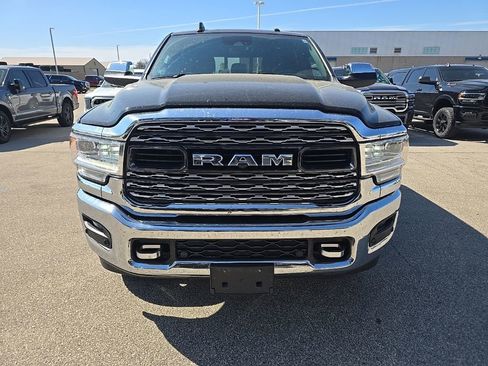 Used 2020 RAM 2500 Limited AWD/4WD image 2