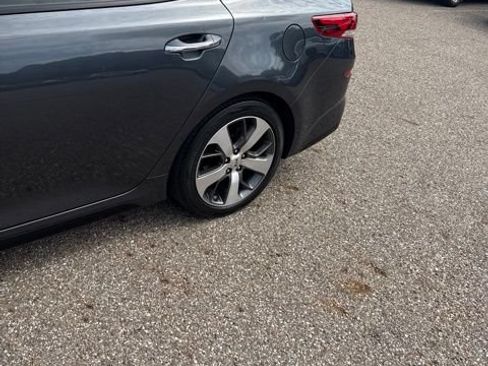 Used 2019 Kia Optima S w/ S Panoramic Sunroof Package FWD image 4