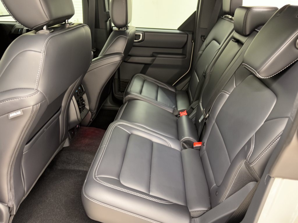 Used 2026 Ford Bronco Outer Banks AWD/4WD image 25