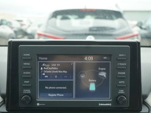 Used 2022 Toyota RAV4 XLE w/ Convenience Package AWD/4WD image 10