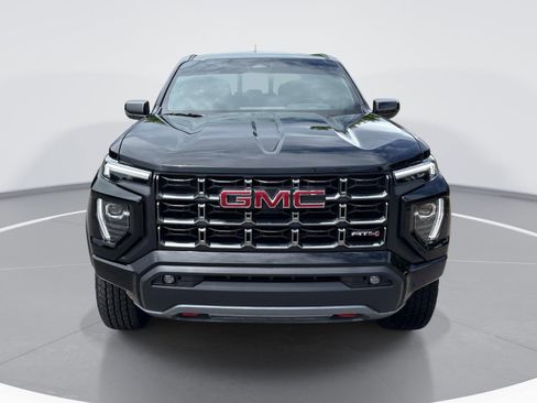 Certified 2026 GMC Canyon AT4 w/ AT4 Premium Package AWD/4WD image 2