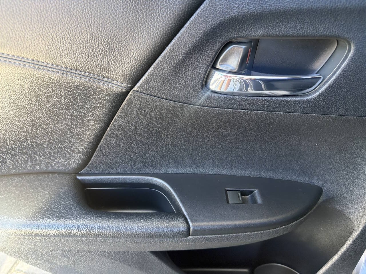 Used 2014 Honda Accord Sport image 24