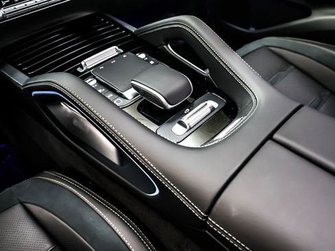 New 2026 Mercedes-Benz GLE 53 AMG 4MATIC Coupe image 6