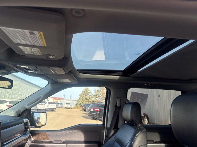 Used 2022 Ford F150 Lariat w/ Equipment Group 502A High AWD/4WD image 3