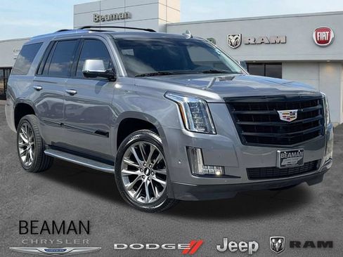 Used 2020 Cadillac Escalade Luxury w/ Escalade Sport Edition AWD/4WD image 1