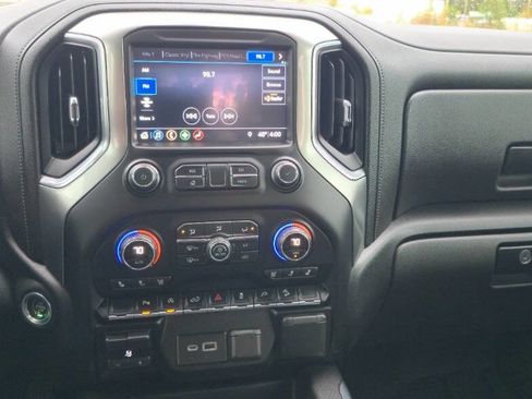 Used 2019 Chevrolet Silverado 1500 LTZ image 13