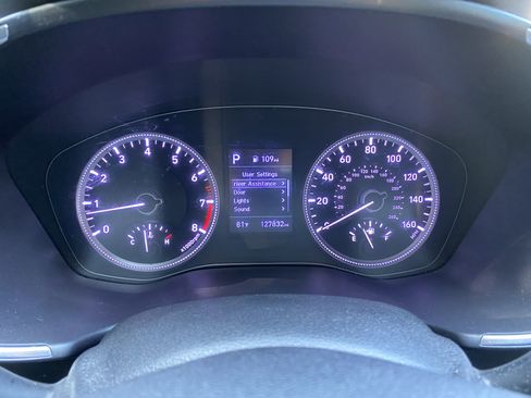 Used 2019 Hyundai Santa Fe SE AWD/4WD image 21
