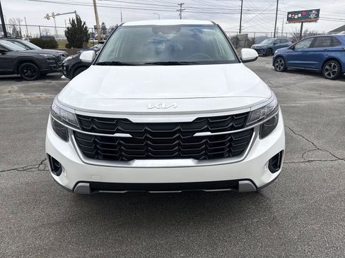 New 2026 Kia Seltos LX image 2