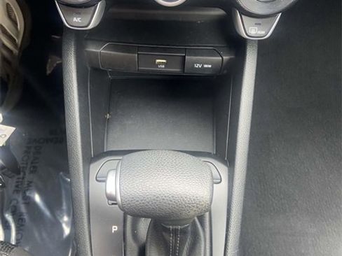 Used 2023 Kia Rio LX image 21