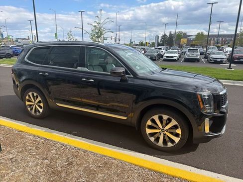 Used 2022 Kia Telluride S AWD/4WD image 20