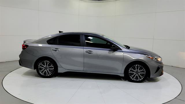 Used 2024 Kia Forte GT-Line w/ GT-Line Premium Package FWD image 9