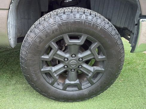 Used 2016 Nissan Titan SV RWD image 49