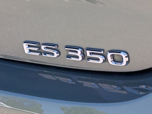 Used 2019 Lexus ES 350 w/ Accessory Package FWD image 9