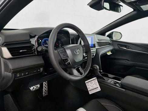 New 2026 Toyota Camry SE FWD image 13