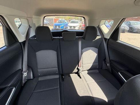 Used 2025 Kia Soul LX w/ LX Technology Package image 36