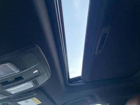 Used 2017 MAZDA CX-9 Signature image 15