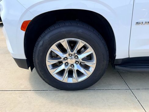 Used 2022 Chevrolet Suburban Premier RWD image 29