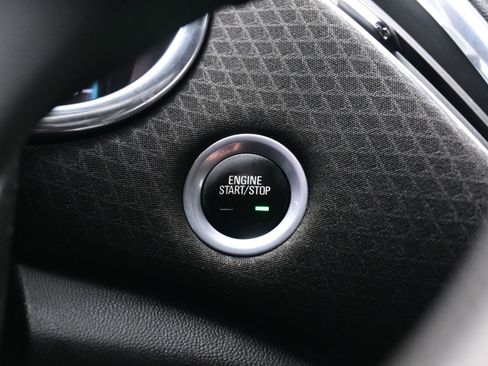 Used 2019 Chevrolet Malibu LT image 21